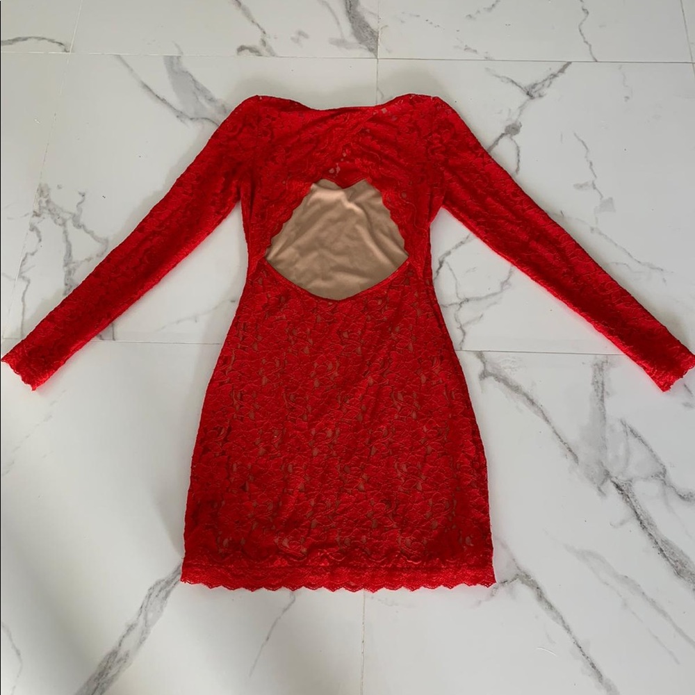 Red Dress - Picture 2 of 2